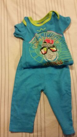 Akademik outfit 6-9 mos