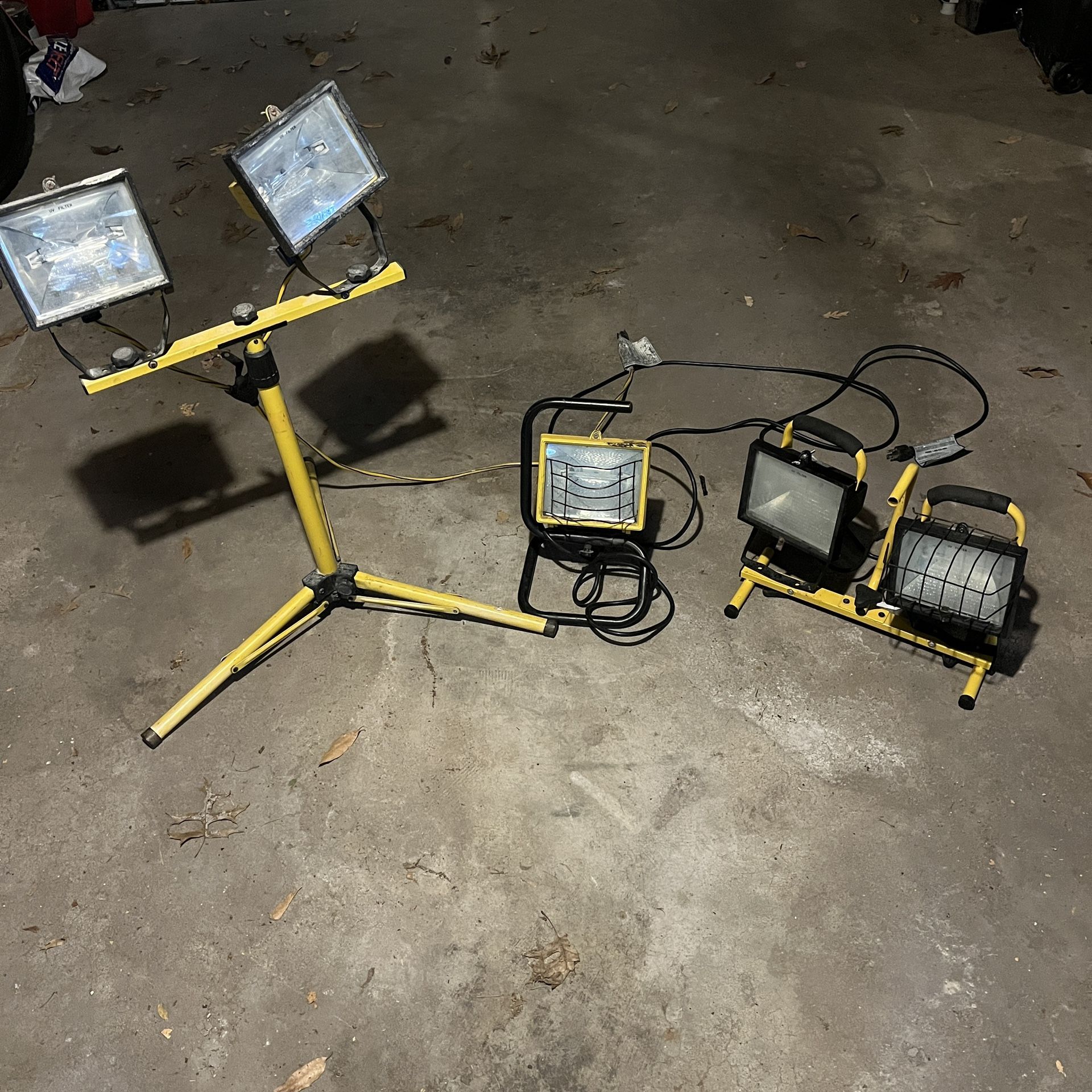 Set Of 3 Portable Lights