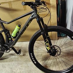 Scott mountain bike 1,600