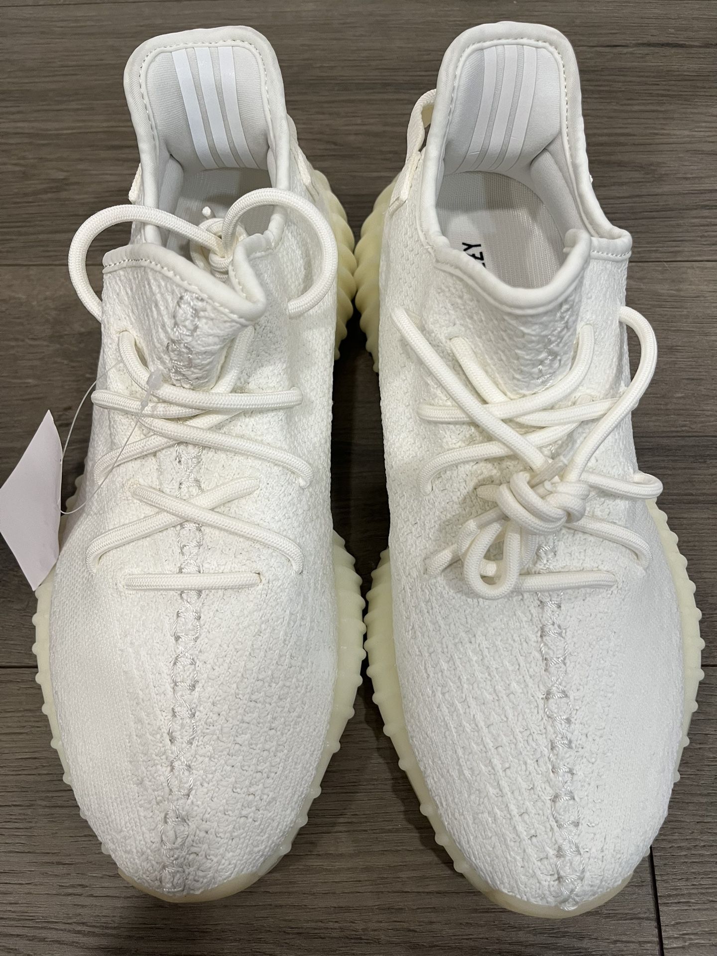CREAM YEEZY 9Mens