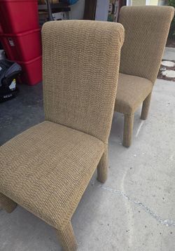 6 DINING CHAIRS