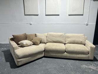 SECTIONAL COUCH SOFA