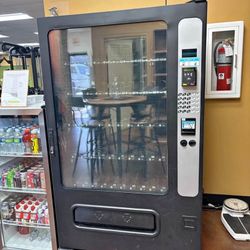 COMBO VENDING MACHINE WITH CARD READER 