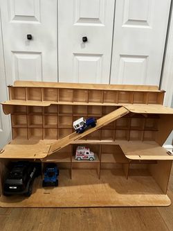 Toy car display
