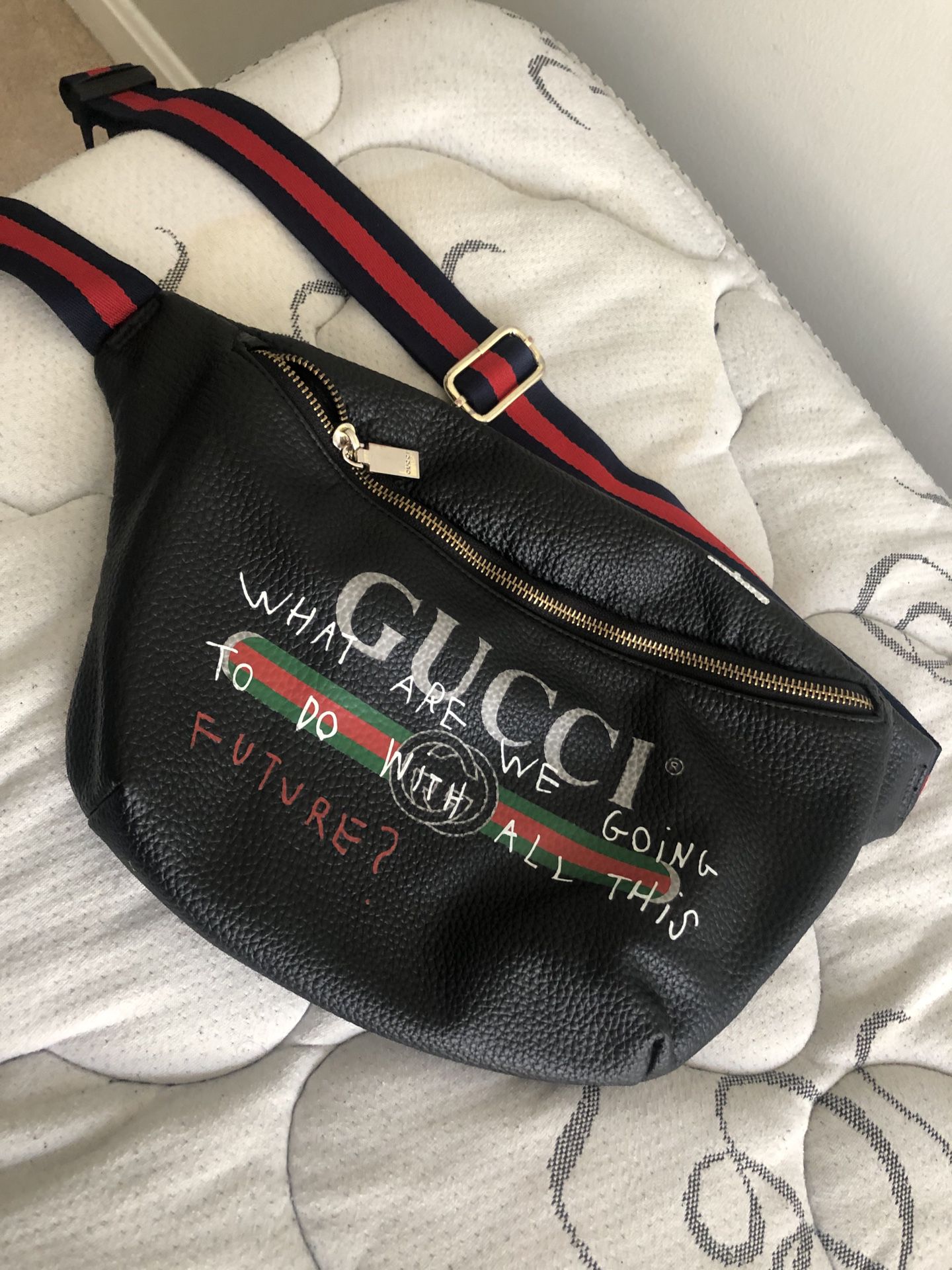 Gucci Shoulder/Waist Bag (one time wear)