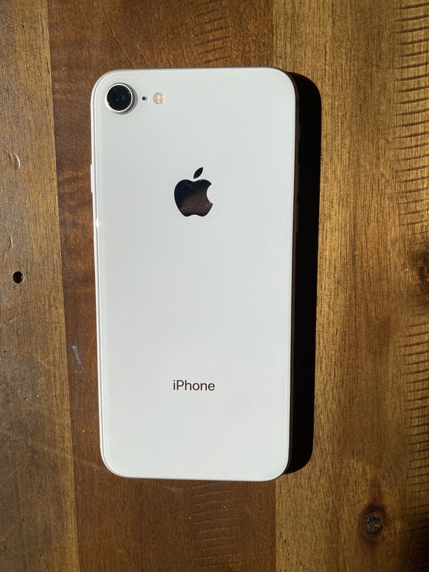 iPhone 8