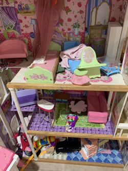 Barbie house w baby w crib set package