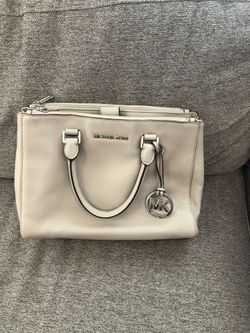 Michael Kor purse