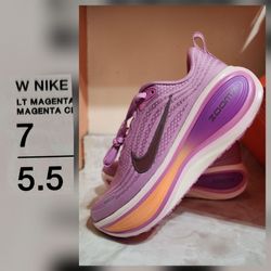 Nike Vomero Plus size 7