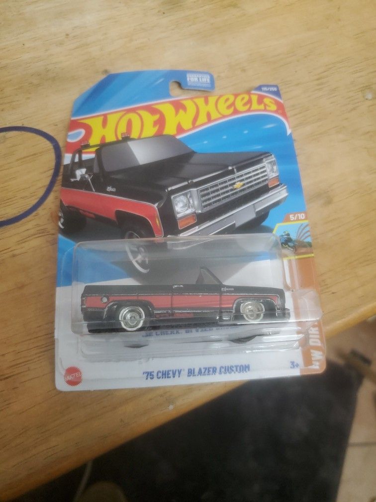 Hotwheels Chevy Blazer 1975 Custom