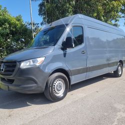 2019, Mercedes Benz Sprinter 