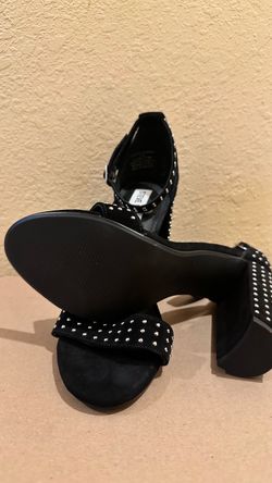 Steve Madden Black Studded High Heels – Size 7.5 – Brand New