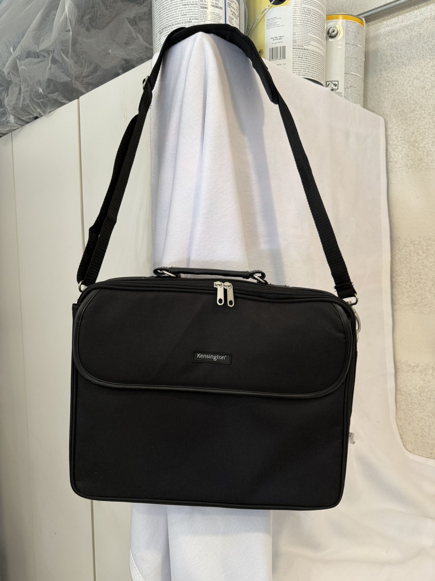 👨💻 Laptop Bag Never Used - Tag Still Attached