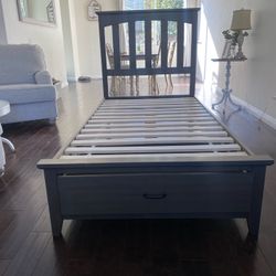 FULL SIZED BED FRAME