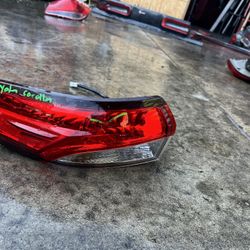 2020 2023 toyota corolla driver left taillight 