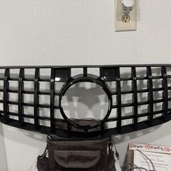 Mercedes-Benz Grill