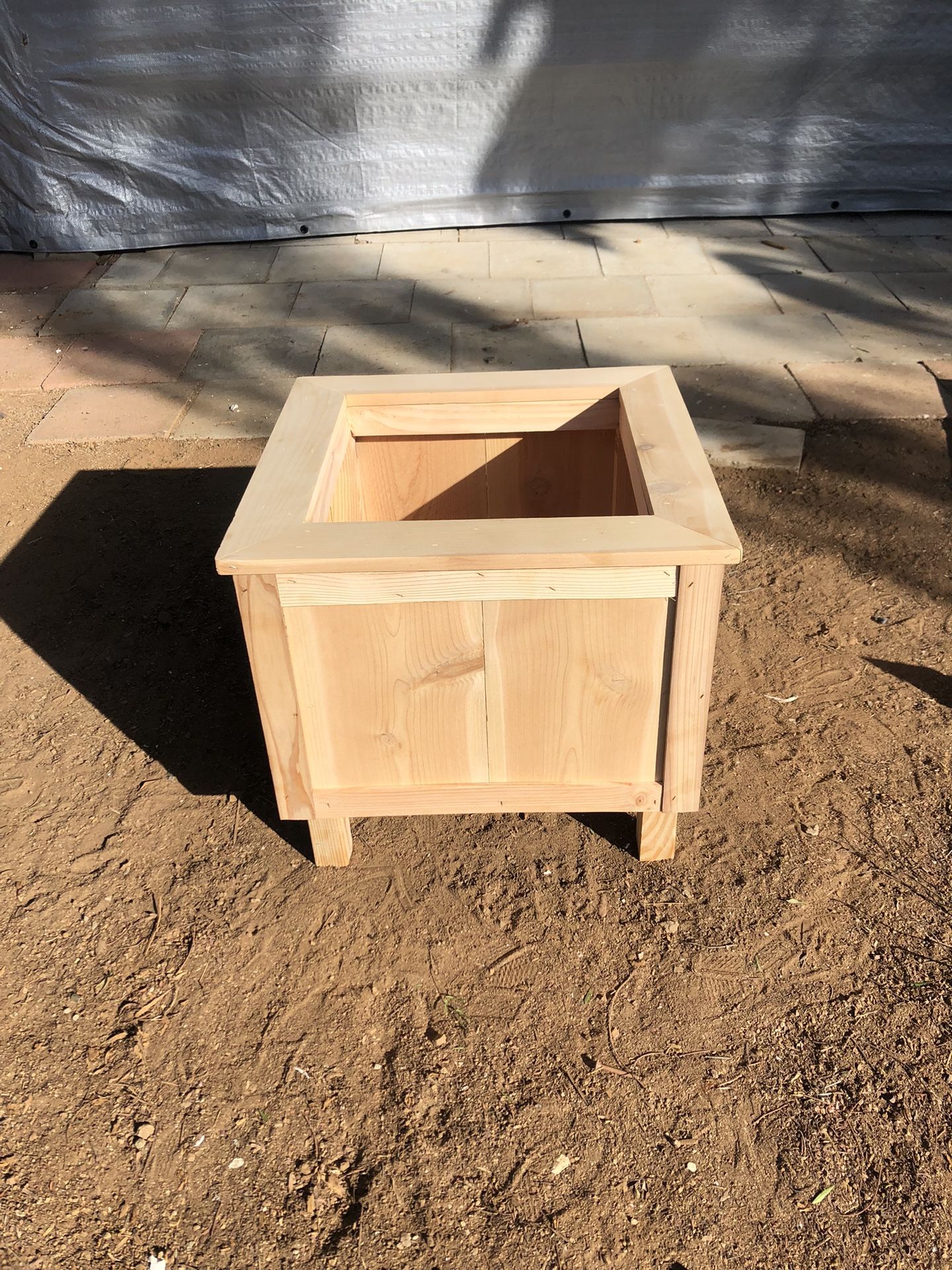Cedar Planter Box 16”x16”x16”