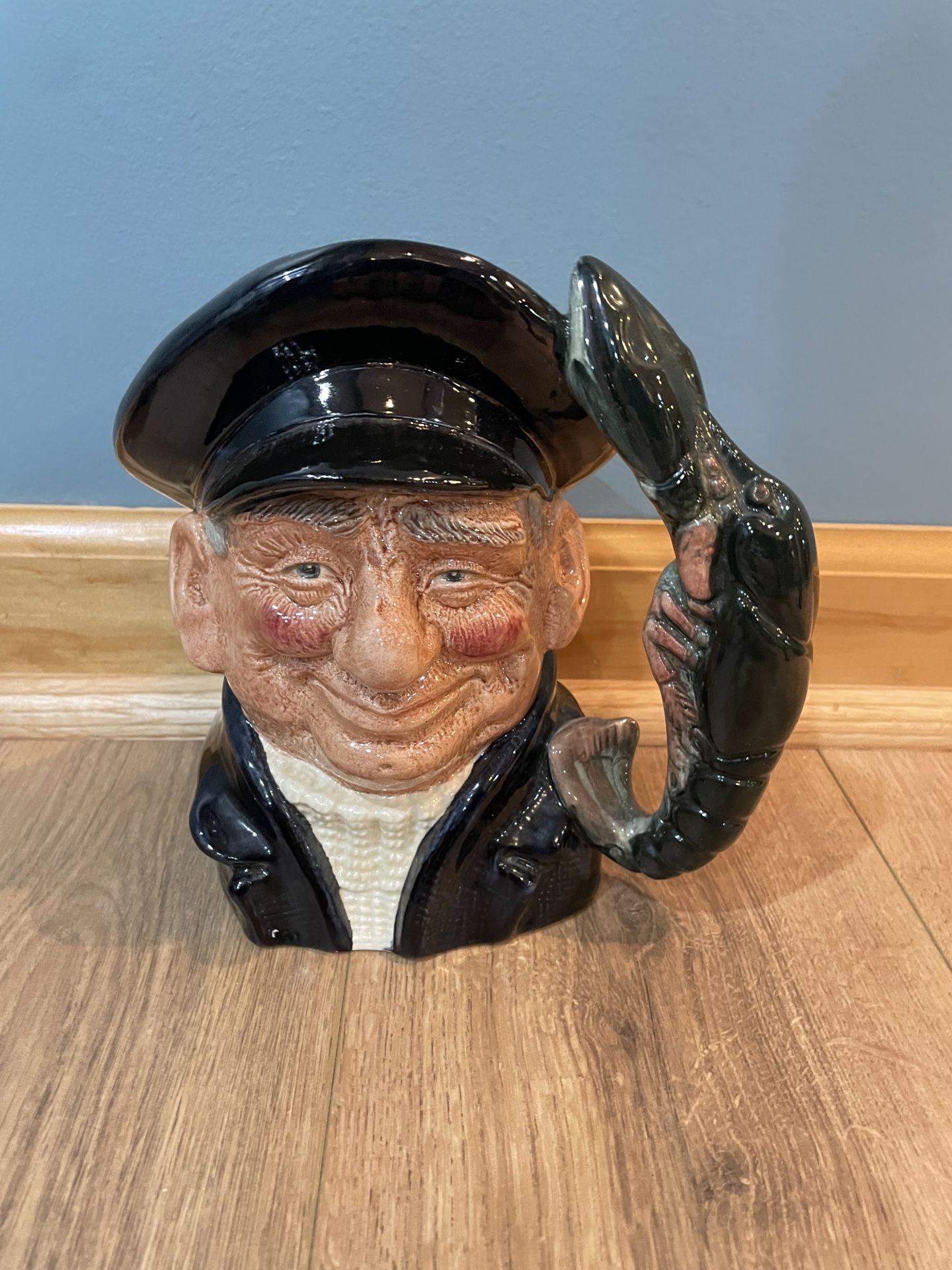 Royal Doulton & Co Large Toby Character Jug Mug Lobster Man Retired D6617