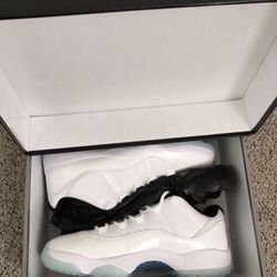 Jordan 11 Low