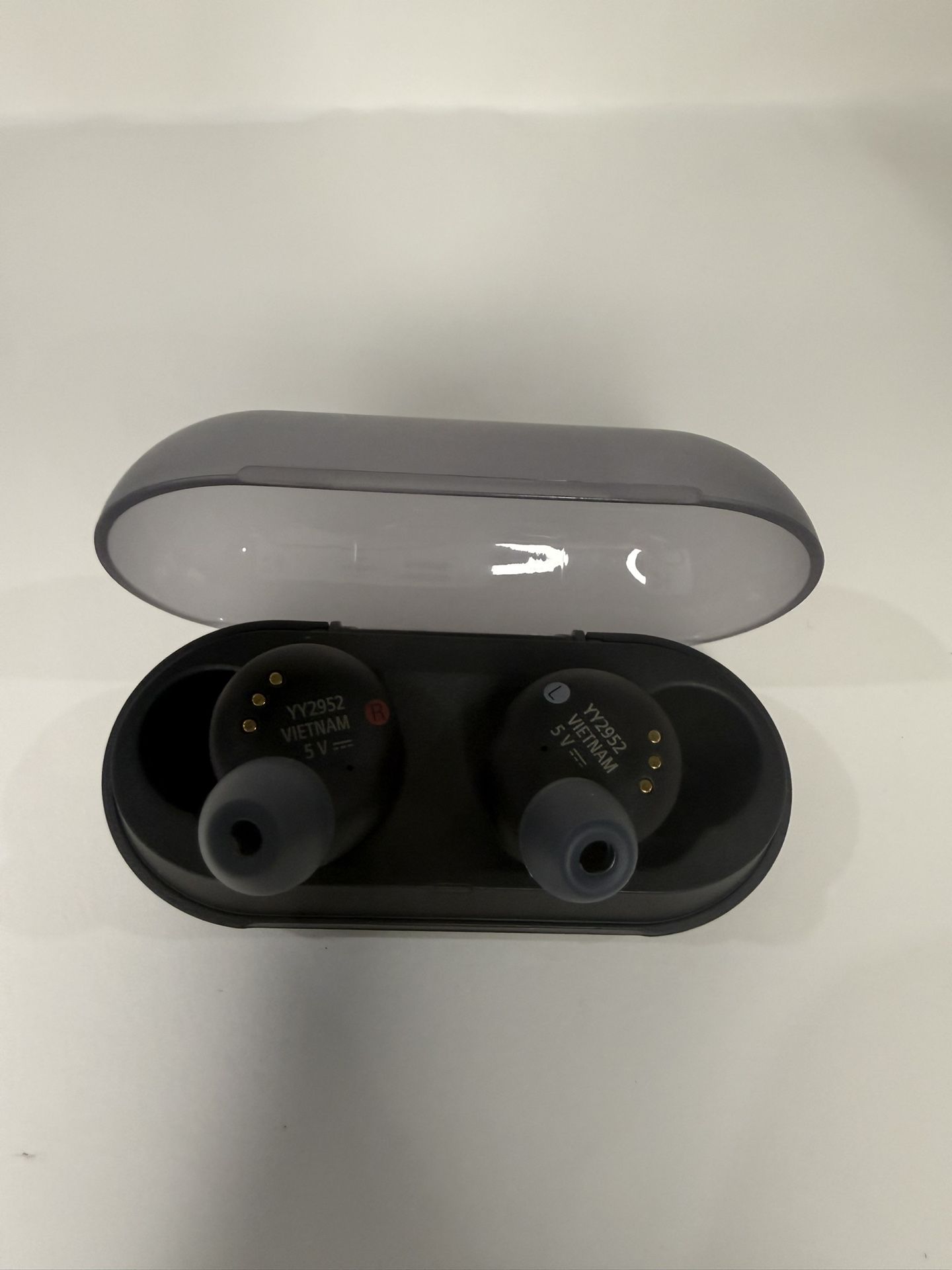 Sony WF-C500 True Wireless Bluetooth Earbuds Black USB-C Charging Case