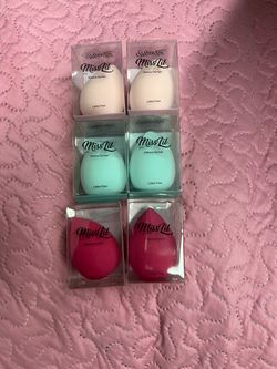 Cosmetic makeup Beauty blender