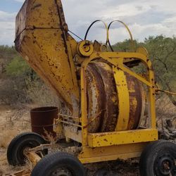 1 yard cement mixer.