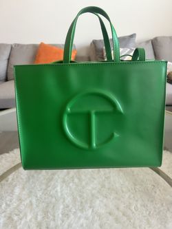 Green handbag/purse