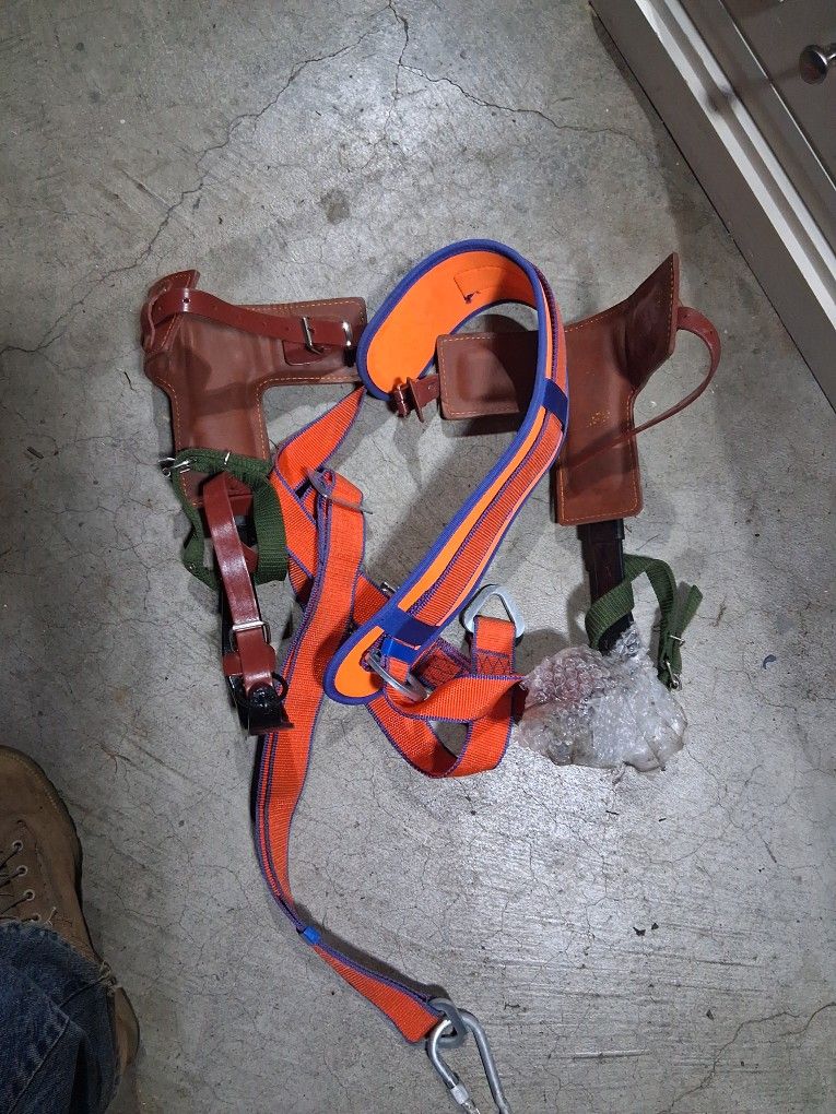 Tree Climbing Equipment
