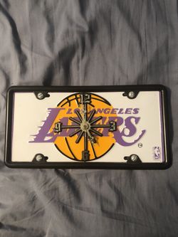 Los Angeles Lakers clock No Dents Pretty Cool Item.