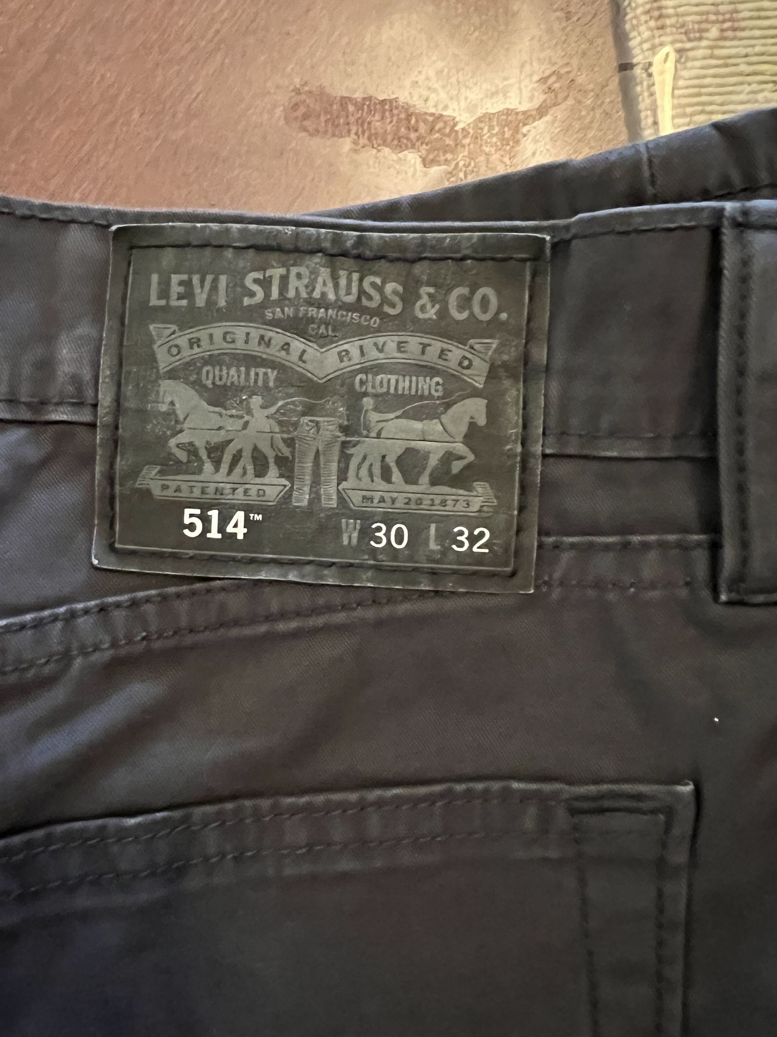 2 Levi’s Pants Size 30x32 Hollister Médium Tommy 32x30