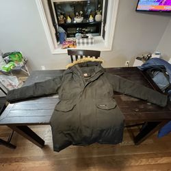 Canada Goose Artic Parka, Size Medium