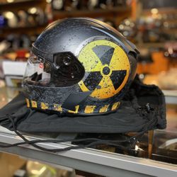 New Toxic Dot Dual Visor Motorcycle Helmet $110