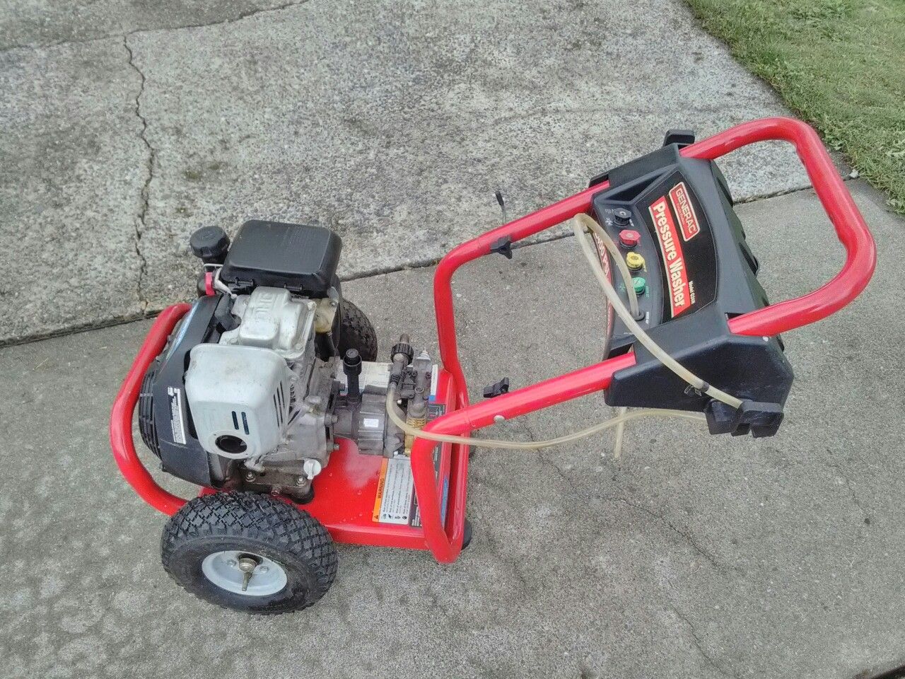Generac 2400 psi pressure washer with Honda engine AS IS for Sale in