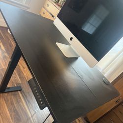 iMac 2019 1TB SSD + Electric Adjustable Standing Desk