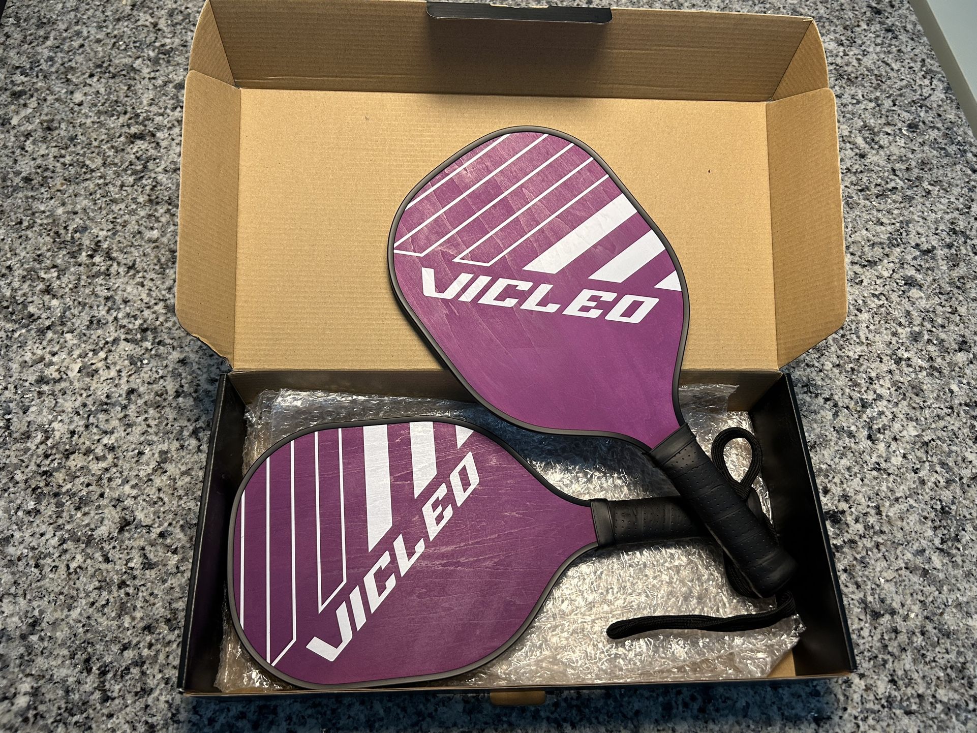 Professional Pickeball Design Set of 2 Paddles (NWOT)