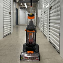 Carpet Cleaner (Bissell)