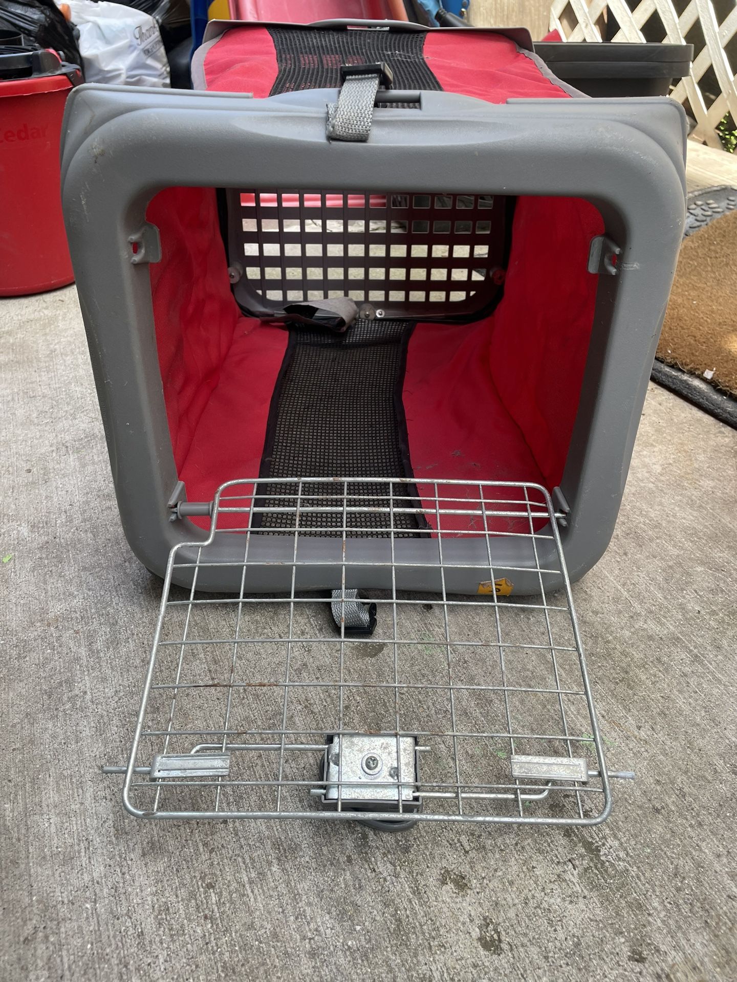 Small Animal Carrier Crate