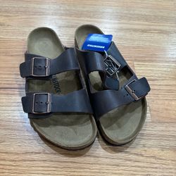 Brown (Mocha) Birkenstock Arizona sandals 