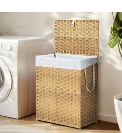 Wicker Laundry Hamper with Lid and Liner