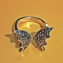 Size 7 Black Crystal Bat Wings Silver Open Ring 