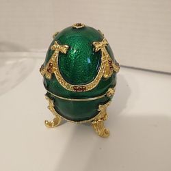 Ornate Collectable Egg With Gold Trim