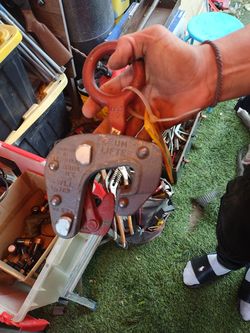 1/2 ton drum lifter