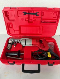 📌Milwaukee 7 Amp Corded 1/2 in. Corded Right-Angle Drill Kit with Hard Case)  👉PRECIO FIRME 👉$160