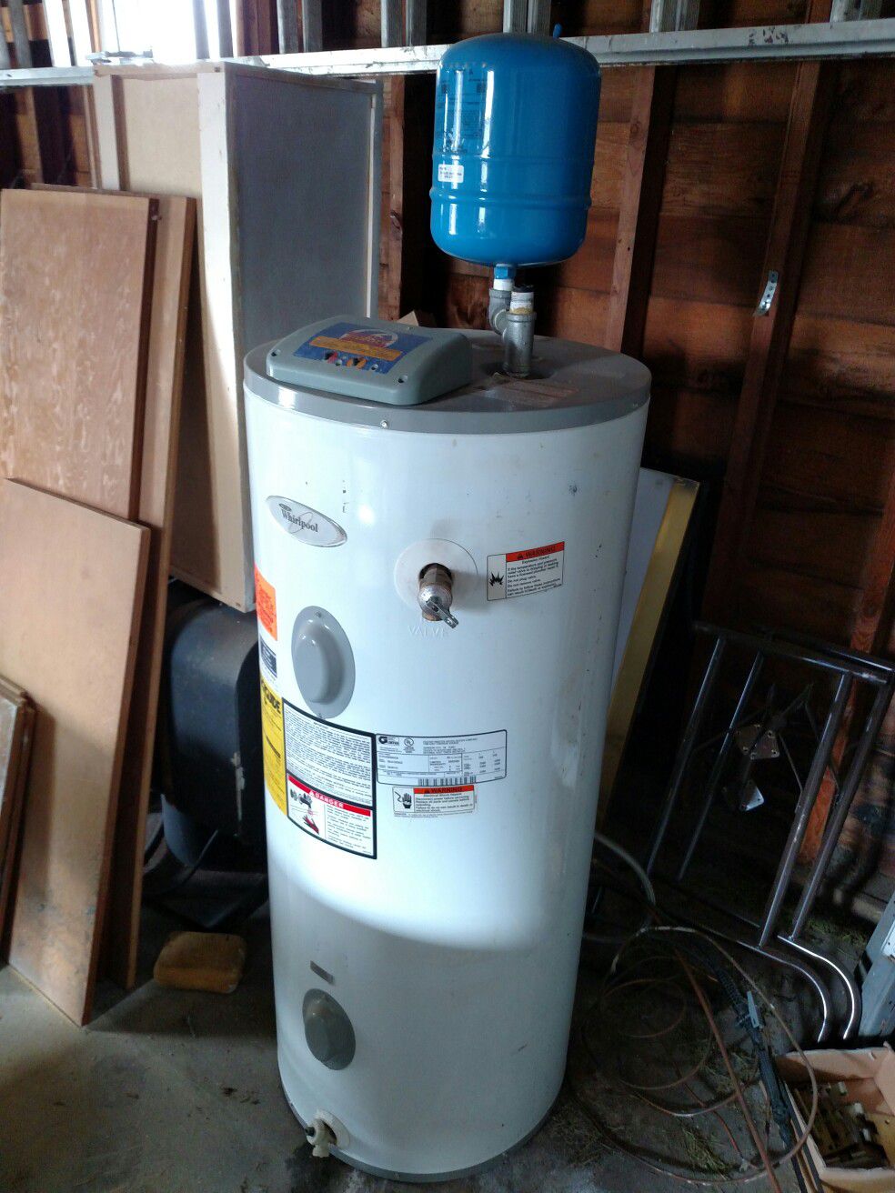 40 gallon hot water tank