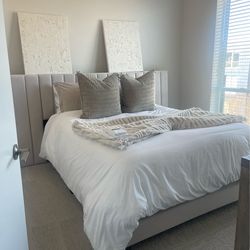Queen bed with box spring