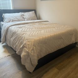 Queen Bed + Frame w/ Head & Foot Adjuster