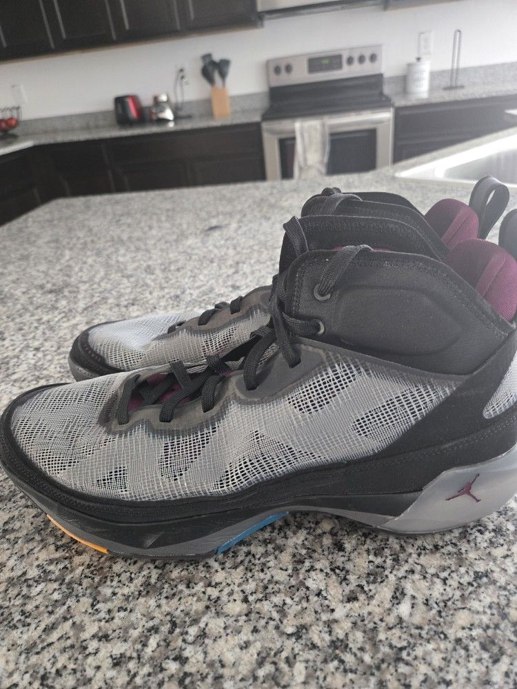 Jordan 37 Size 12