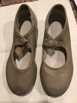 Child’s Tap Shoes