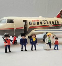 Vintage Playmobil Pacific Airlines Passenger Cargo AirPlane + Figures #4(contact info removed)