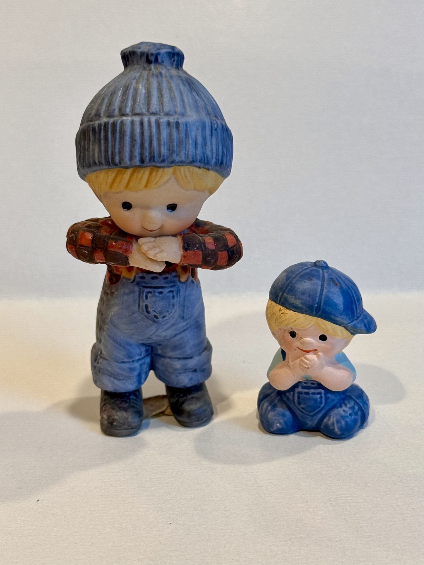 Lot Of 2 Country Cousins Figurines by Enesco 1981 Scooter in Adorable Pose